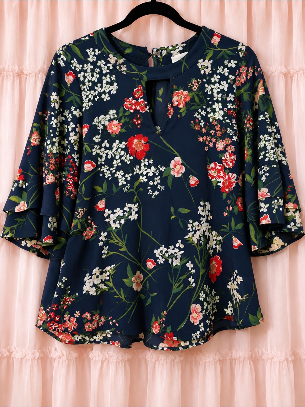 URBAN Romantics Navy Floral Keyhole Ruffle Sleeve Blouse